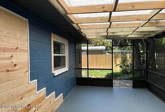 450 Riverdale Dr in Merritt Island, FL - Building Photo - Building Photo