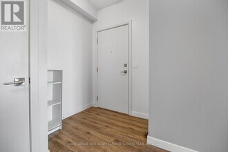 2093-2093 Fairview St in Burlington, ON - Building Photo - Building Photo