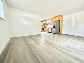417 Orange St in Chico, CA - Building Photo - Interior Photo