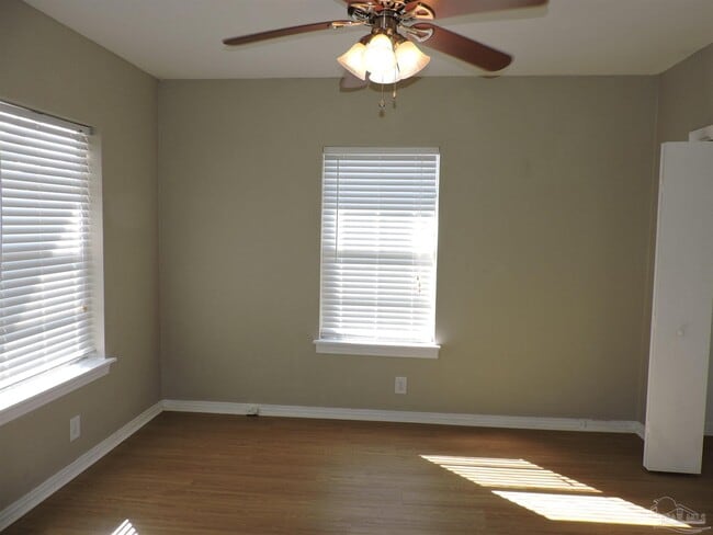1000 W Intendencia St in Pensacola, FL - Building Photo - Building Photo