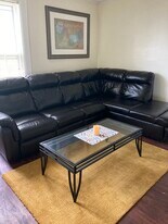 135 Laurel Ave, Unit 3