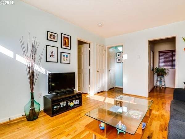 property at 5530 NE 7th Ave