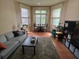 520 Beacon St, Unit 20 in Boston, MA - Building Photo
