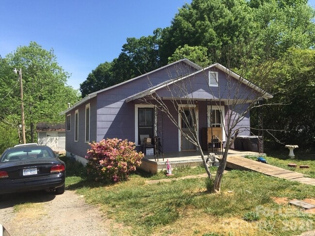 property at 714 Wilmington Ave