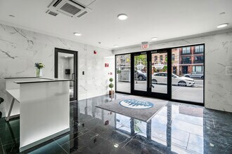 Hudson Heights in Jersey City, NJ - Building Photo - Building Photo
