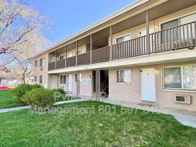 property at 805 S Cheyenne St