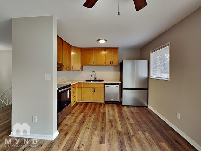 2911 N Gresham Rd in Columbus, OH - Building Photo - Building Photo