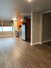 Milan Apartments in Seattle, WA - Foto de edificio - Building Photo