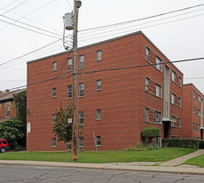 Claremount Court Apartments