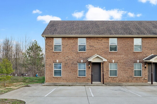 1709 Artie Manning Rd in Clarksville, TN - Building Photo - Building Photo