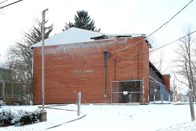 Spicer Terrace in Akron, OH - Building Photo - Building Photo