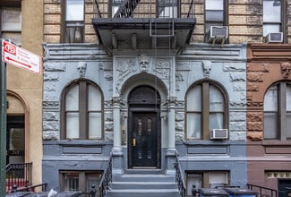 243 W 15th St in New York, NY - Building Photo - Building Photo