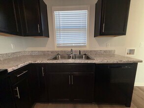 707 Wellons Ave in Spring Lake, NC - Building Photo - Building Photo