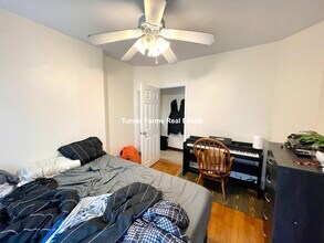 60 Walden St, Unit 3 in Cambridge, MA - Foto de edificio - Building Photo