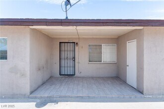 1811 Linden Ave in Las Vegas, NV - Building Photo - Building Photo