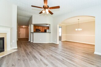 238 Silver Arrow Cir in Austell, GA - Building Photo - Building Photo