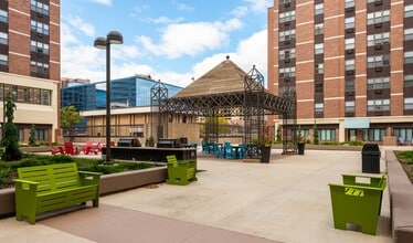 Mears Park Place in St. Paul, MN - Foto de edificio - Building Photo