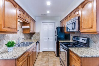 5765 Cedar Creek Dr in Benbrook, TX - Building Photo - Building Photo