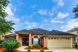 3460 Live Oak Hollow Dr in Orange Park, FL - Building Photo
