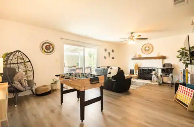 17201 Santa Rita St in Fountain Valley, CA - Building Photo