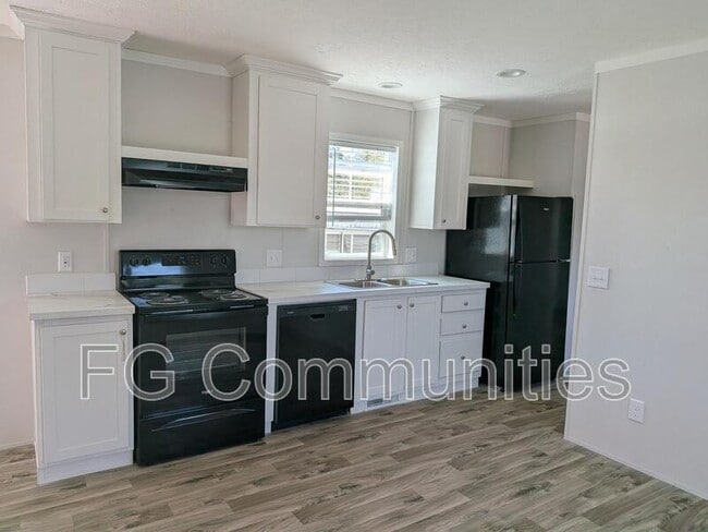 property at 35 Brookdale Rd