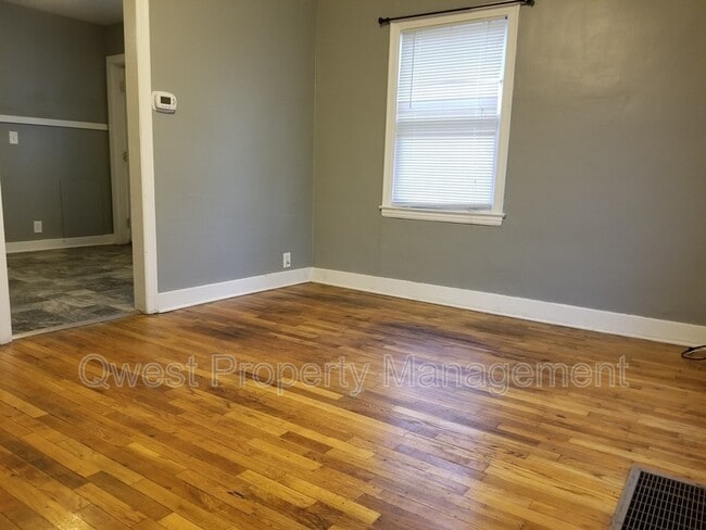 650 Oakdale St SE in Grand Rapids, MI - Building Photo - Building Photo