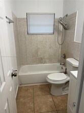 2750 NW 20th St in Fort Lauderdale, FL - Building Photo - Building Photo