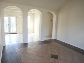 5510 Rio Alamo St in Rosharon, TX - Building Photo - Building Photo