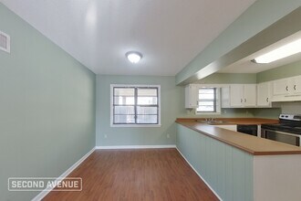 8181 Timber Hill Trail in Memphis, TN - Building Photo - Building Photo