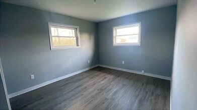 1107 N State St in Sullivan, IN - Foto de edificio - Building Photo