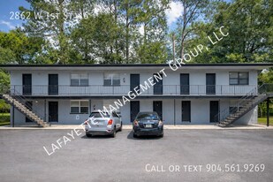 2862 W 1st St in Jacksonville, FL - Building Photo