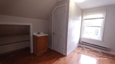 41 Trull St, Unit 2 in Somerville, MA - Building Photo - Building Photo