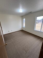 85 Sugar Creek Ln, Unit 202 in North Liberty, IA - Building Photo - Building Photo