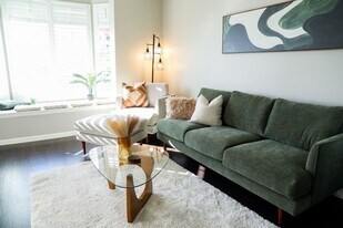 THE UPTOWN | Modern | Furnished | Bankers Hill Condo | Across from Balboa Park in San Diego, CA - Building Photo