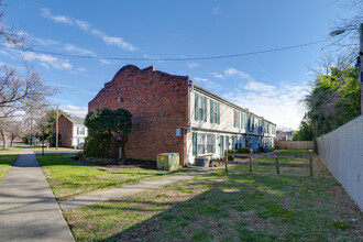 Tudor Hall Townhomes in Richmond, VA - Building Photo - Building Photo