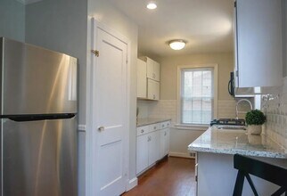9509 Garwood St in Silver Spring, MD - Foto de edificio - Building Photo