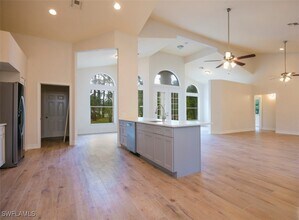 3660 31st Ave SW in Naples, FL - Building Photo - Building Photo