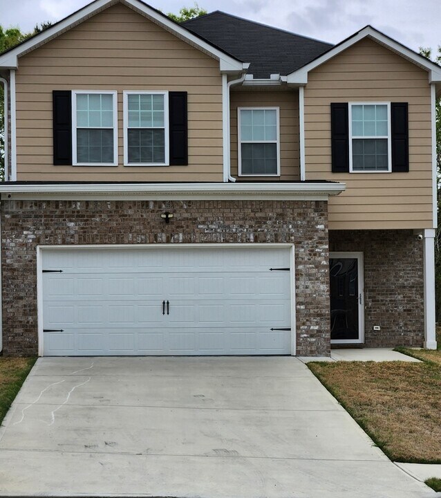 239 Addy Ln in Stockbridge, GA - Building Photo
