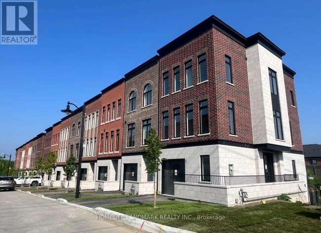 property at 2 Chestnut Ct