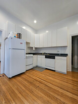 165 W Menomonee St, Unit #1 Apartments