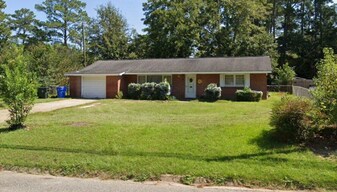 1276 Denton Rd in Dothan, AL - Building Photo