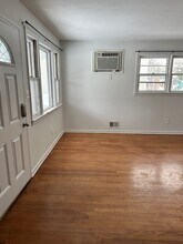 130 Lincoln Ave in Somerville, NJ - Building Photo - Building Photo