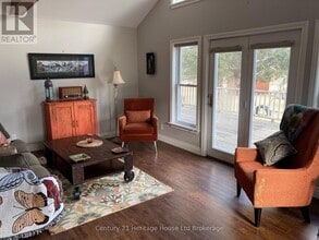 42 Potters Rd N in Tillsonburg, ON - Building Photo - Building Photo