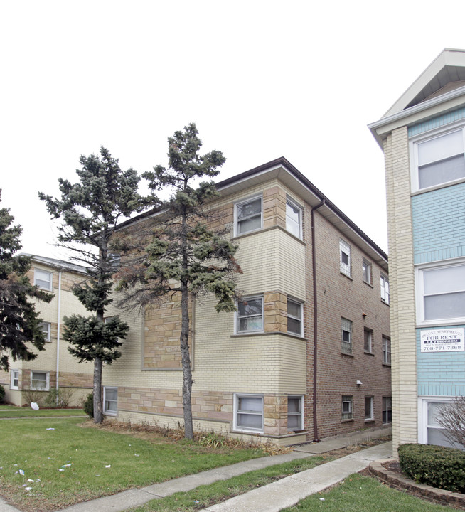 1929 S Harlem Ave in Berwyn, IL - Foto de edificio