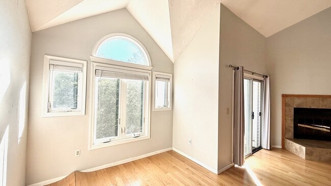 114 Burkhall St in Weymouth, MA - Building Photo - Building Photo