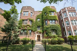 2048 W Fargo Ave in Chicago, IL - Building Photo