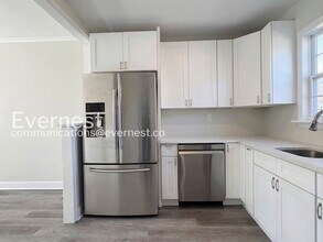 1210 E 36th St in Baltimore, MD - Foto de edificio - Building Photo