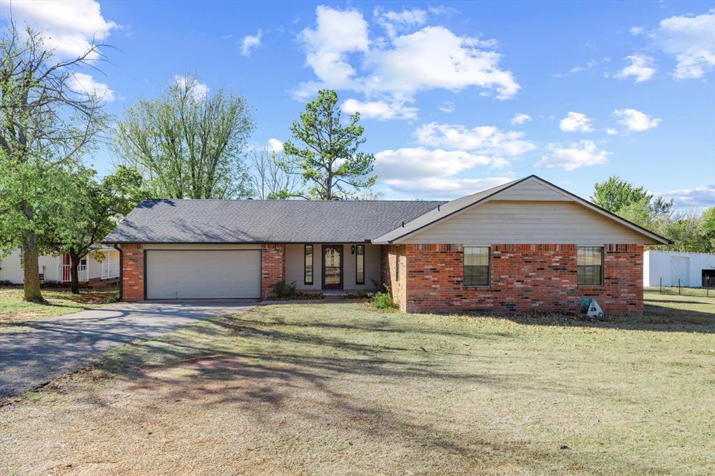 13801 S Western Ave in Edmond, OK - Building Photo