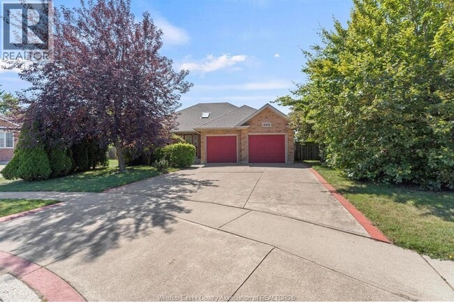 property at 853 Southwood Dr