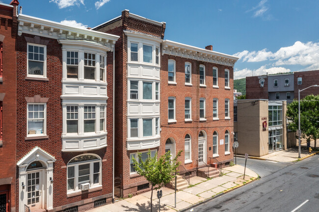 417-419 Walnut St in Reading, PA - Foto de edificio - Building Photo